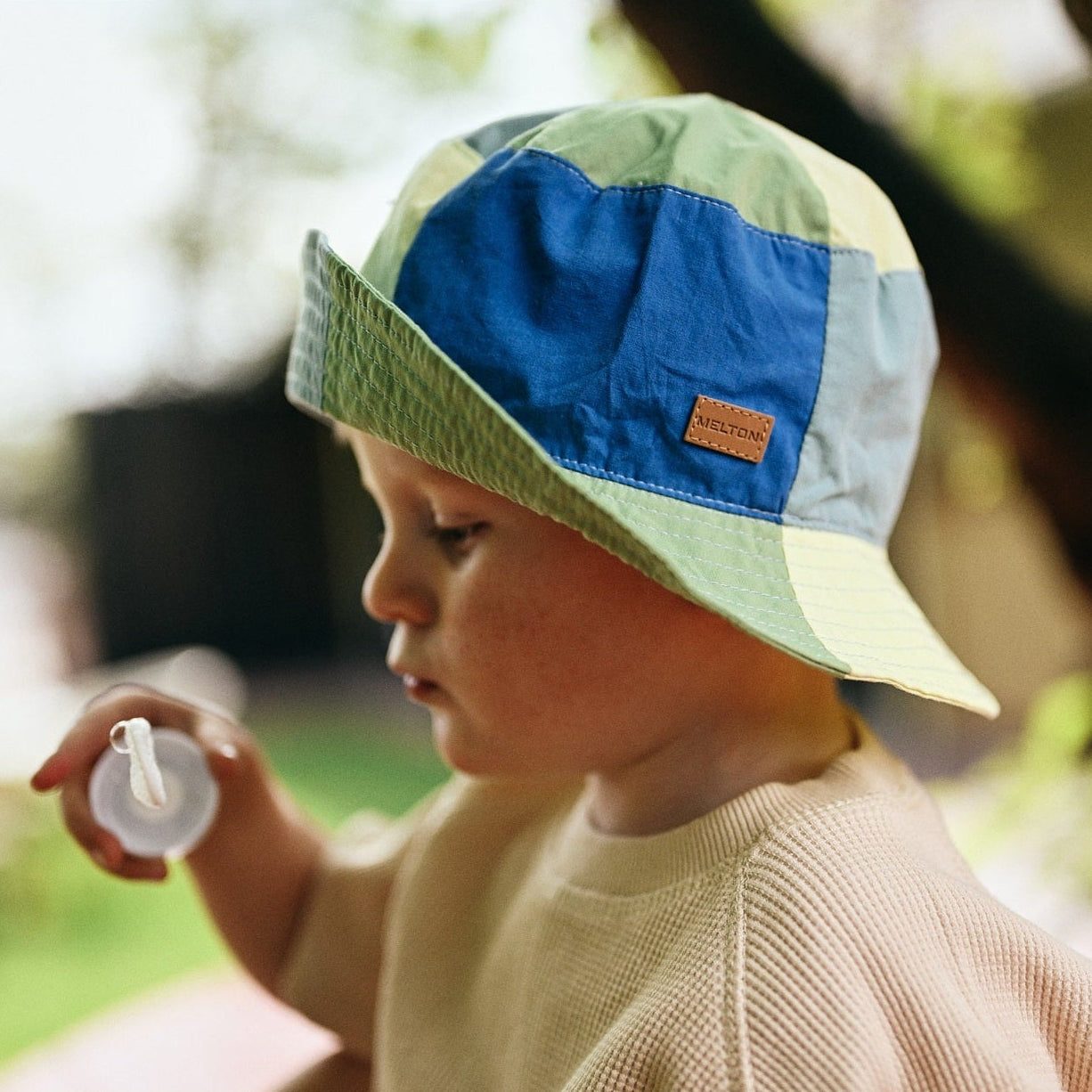Block poplin hat