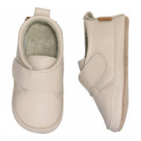 Classic leather slippers