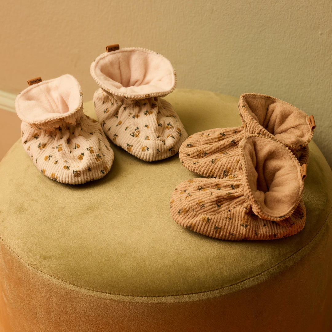 Floral textile slipper