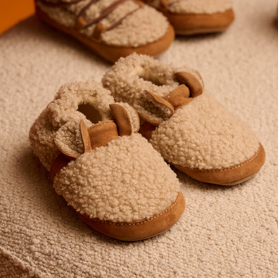 Fuzzy teddy slipper