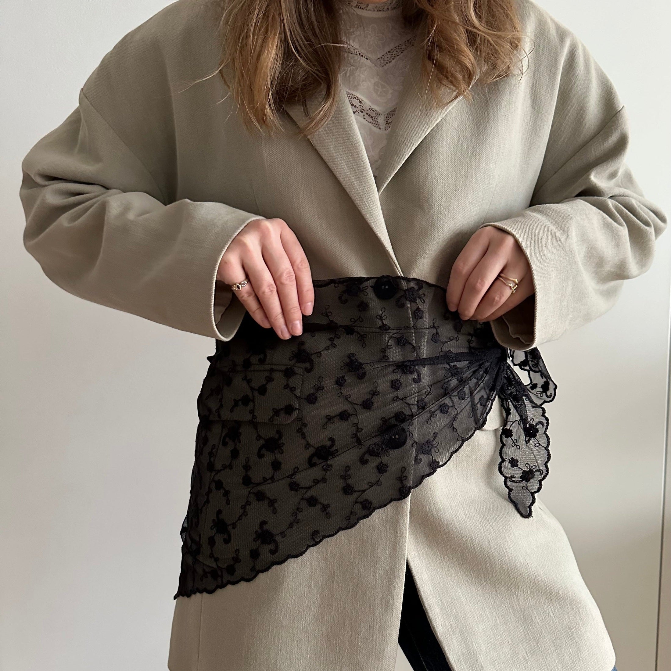 Lana lace scarf