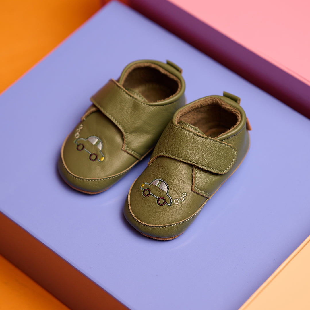 Petit auto leather slipper